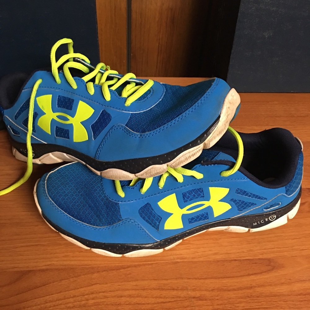 Under Armour Micro G Engage